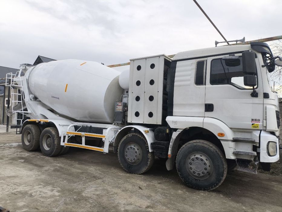 Shacman H3000 12m3 beton mikser