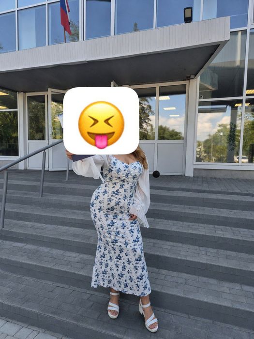 Платье женственное xl