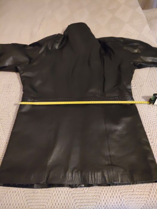 Кожена мъжка полушуба