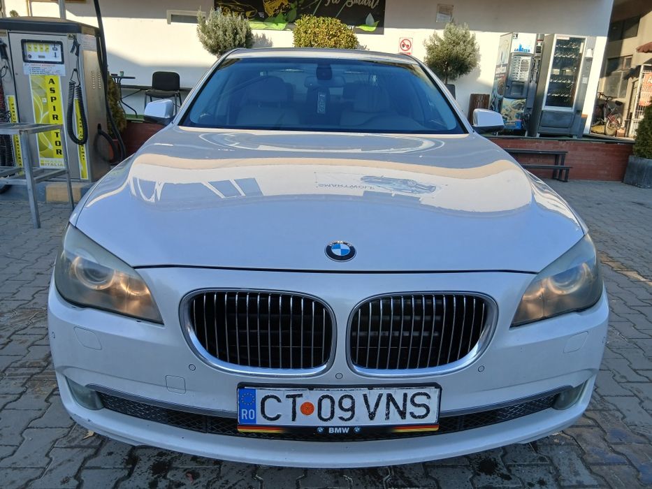 BMW 7 Series 2010 — imagine 2