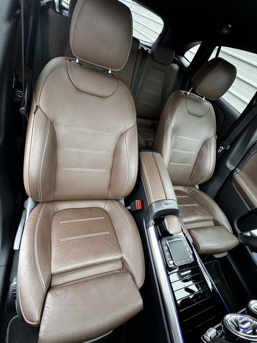 Mercedes-Benz GLA200D 4MATIC 2021 AMG