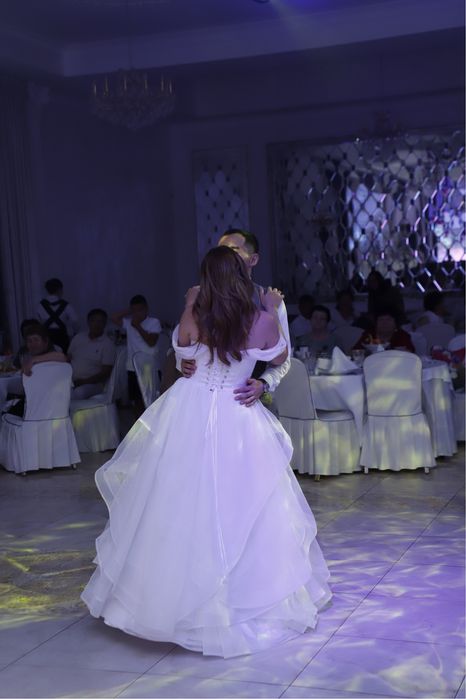 Платье свадебное