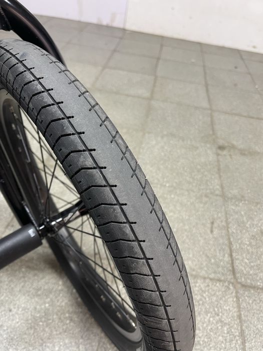 Продам трюковой BMX