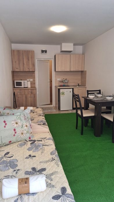 Под наем студио в Слънчев бряг, +ток/вода в цената!