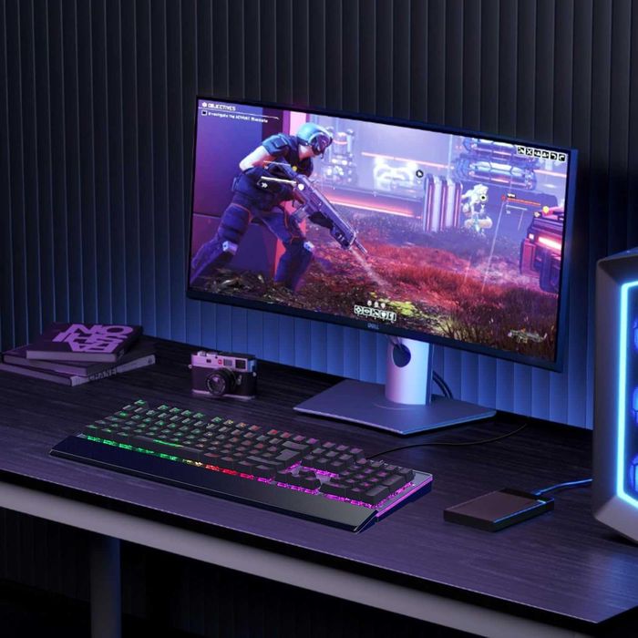 Геймърска клавиатура RaceGT QWERTY, италианска подредба, 104 клавиша