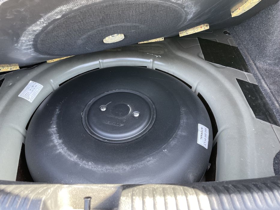 VW Jetta 2.0 ГАЗ/бензин