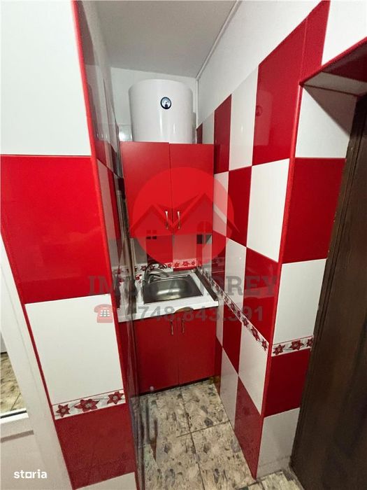 Garsoniera de vanzare, parter, Cartier Vest, mobilata si utilata