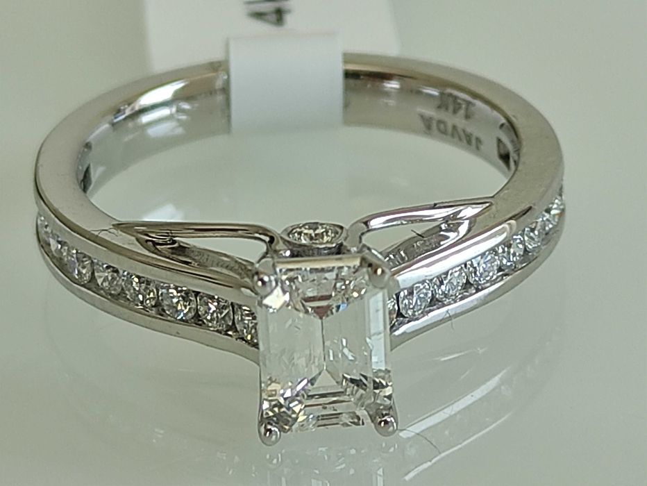 Inel aur 14k cu diamante GIA de la Javda evaluat $11,590 +taxe