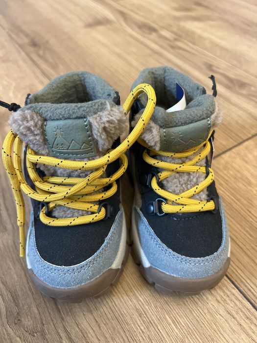 Боти NEXT нови 21,5