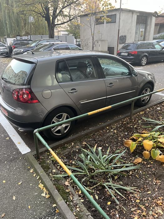 Volskwagen Golf V Edition 1.4 MPI 80cp intetinut maxim