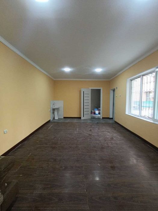 Сдается пустое коммерческое помещение, 1 линия.