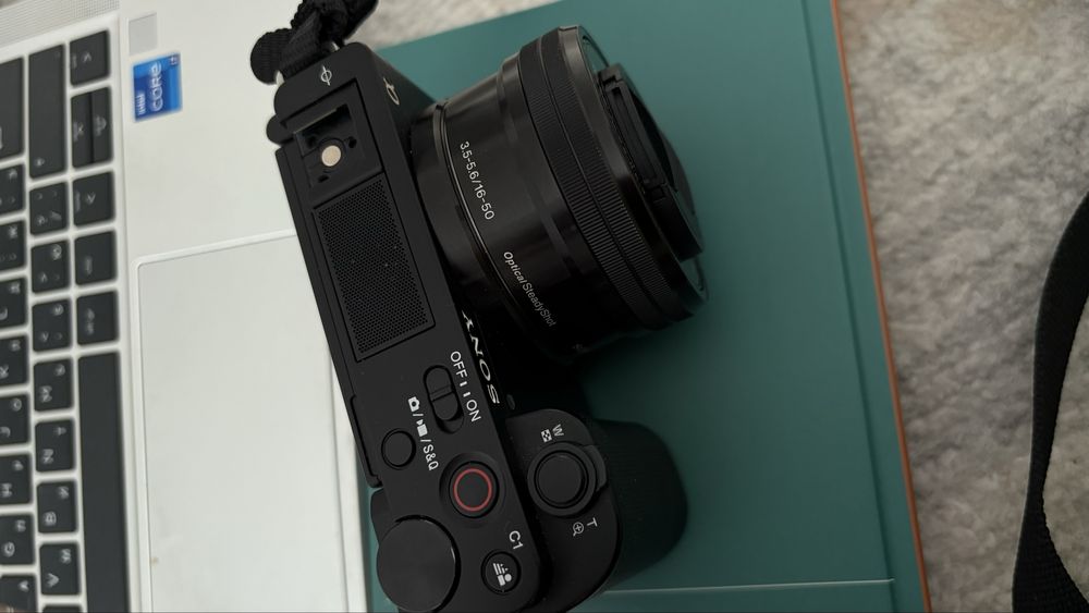 Sony ZV-Е10 продам