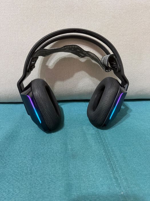 Casti de gaming - in stare buna