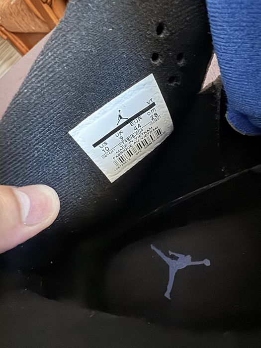 Jordan Retro 5                .