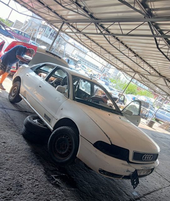 Piese Audi A4 1996 1.9 TDI MT (110 hp)