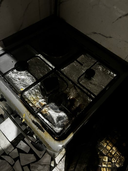 продается газовая плита