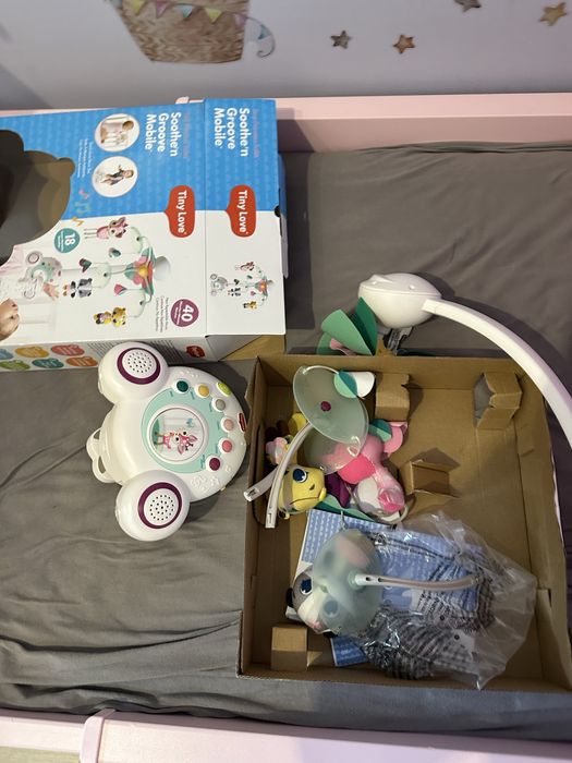 Въртележка за кошара - tiny love