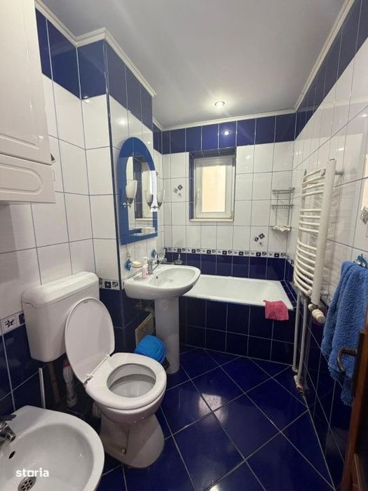 Apartament 3 camere , 2 bai , etaj intermediar , Radauti