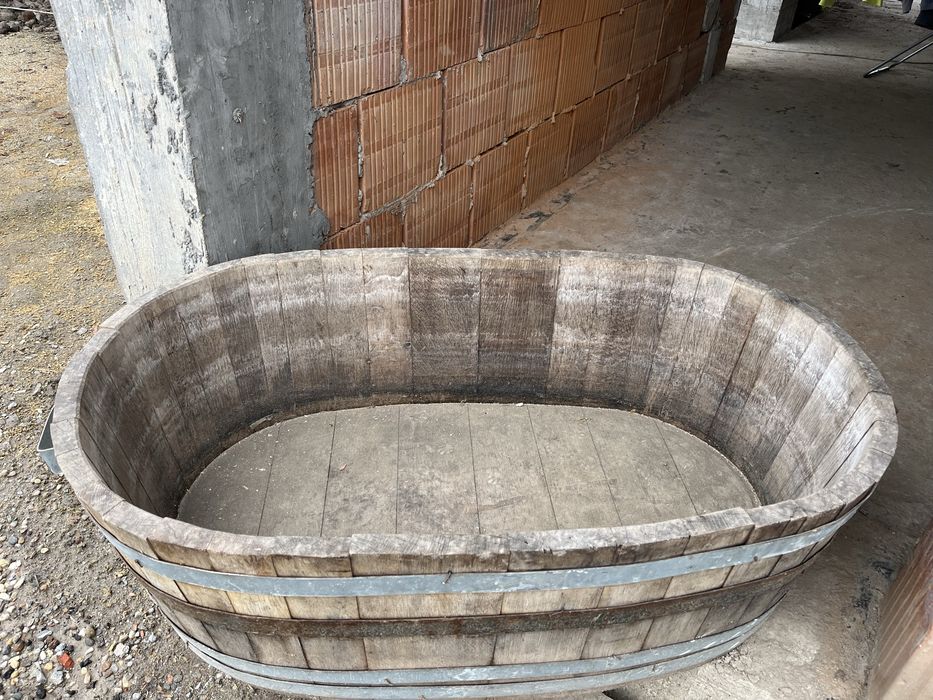 Povilisca si calcatoare pentru struguri din lemn de  stejar