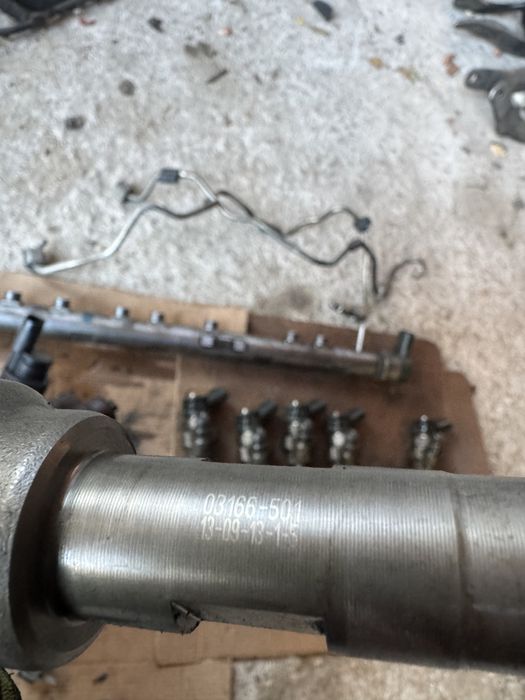 Помпа,дюзи,рейл бмв ,3.0д 258кс(Гнп,diuzi,reil,BMW 3.0d N57D30 ,258hp)