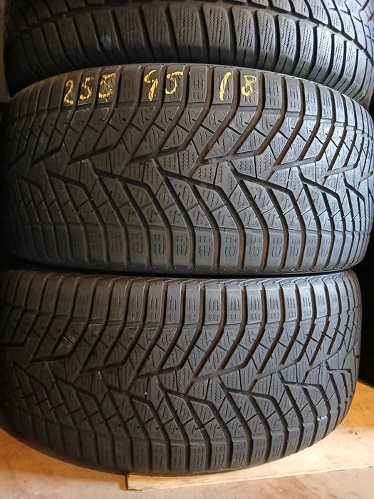 Anvelope iarna 255/45/R 18