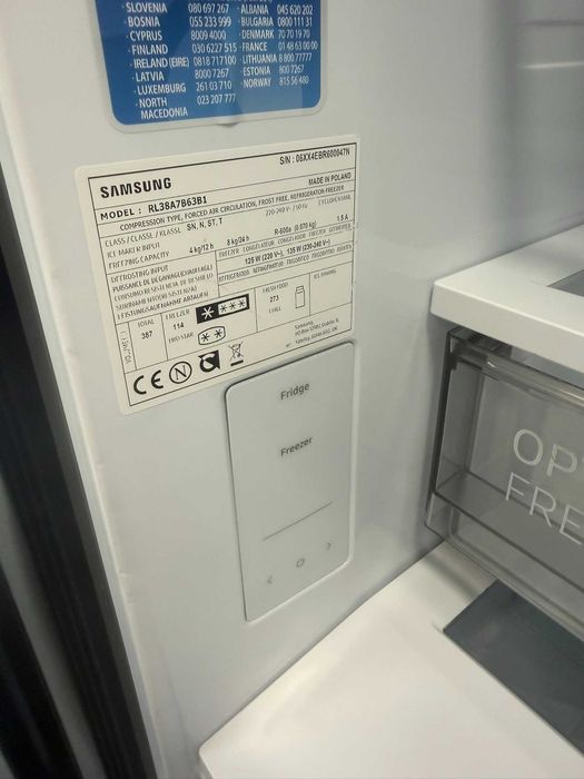 Samsung RL38A7B63B1/EC BESPOKE Премиум черен стоманен