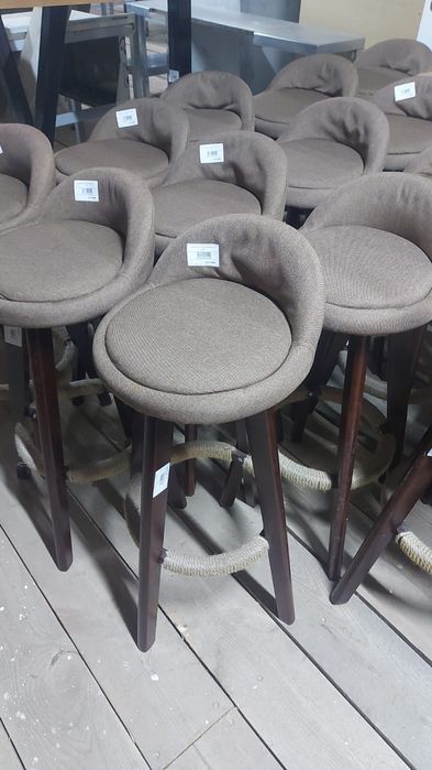 Барные стулья , оборудование для кафе