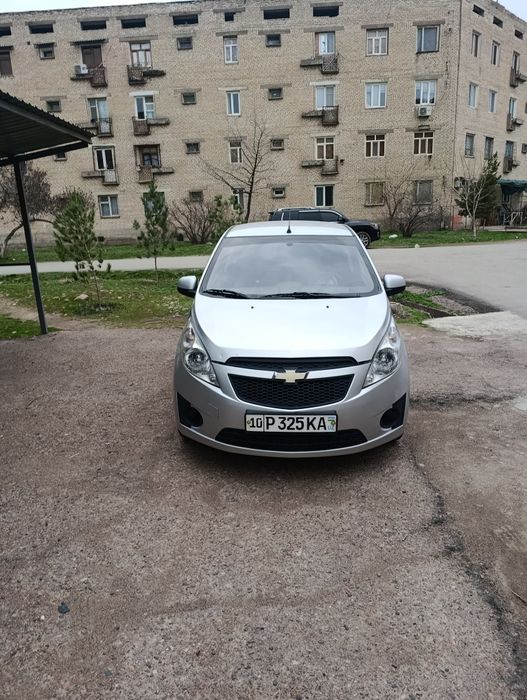 Spark 2014 1 pazisa metan gaz prabek 179000 min xolati yaxwi