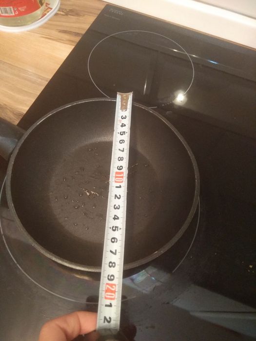 Продам сковороду