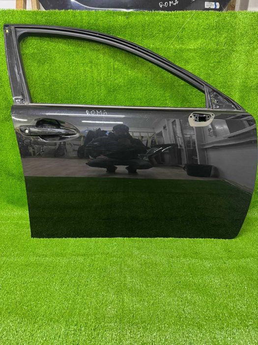 Дверь на Lexus ES б/у оригинал