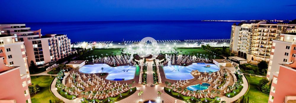 Двустаен aпартамент на ПЪРВА ЛИНИЯ в к-с „Маджестик“, к.к Слънчев бряг