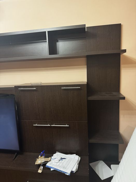 Biblioteca sufragerie