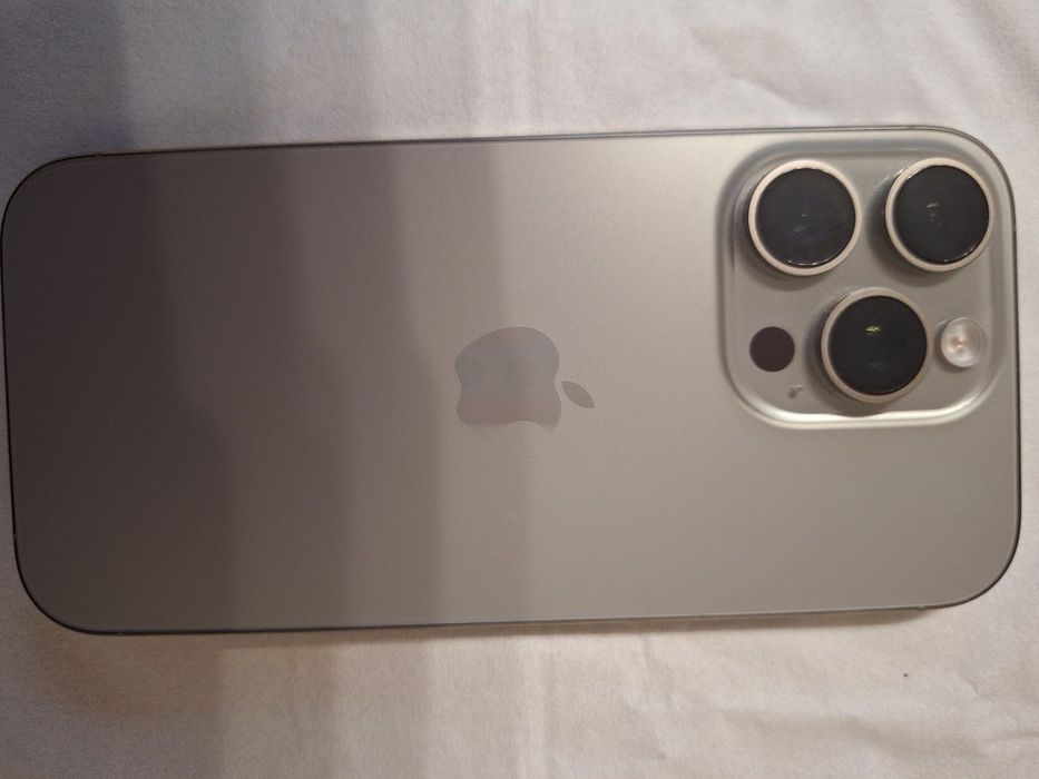 Iphone 16 Pro Перфектен