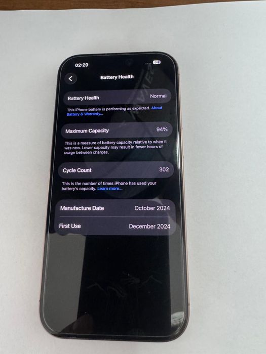 IPhone 16 Pro Max, 256 GB, respectiv IPhone 16 Pro, 256 GB