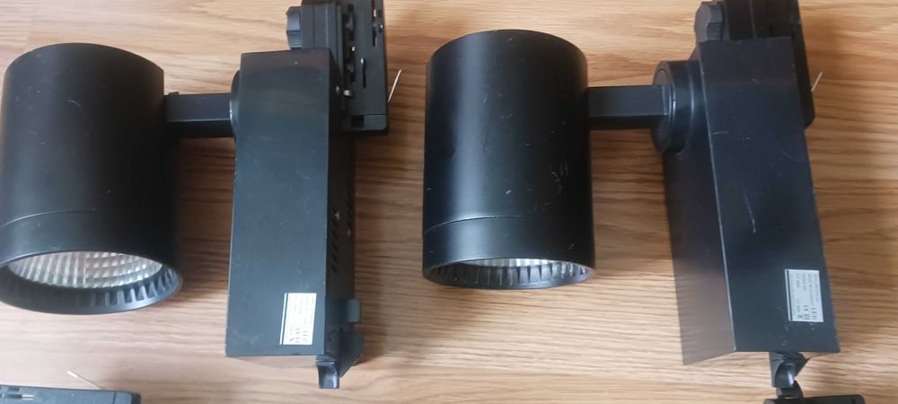 Релсови лампи прожектори 30w