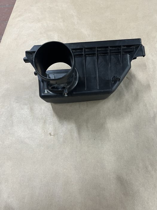 Capac filtru aer Toyota Camry 2023-2026