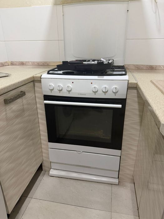 Продам газ плиту с электр духовкой