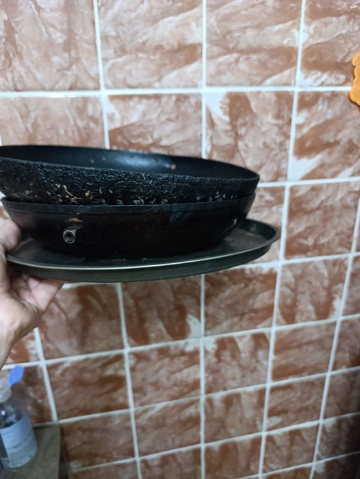 Продам противень в духовку