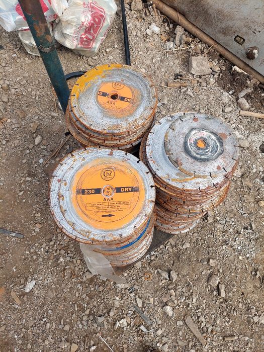 Алмазные диски,бу примерно 1000шт