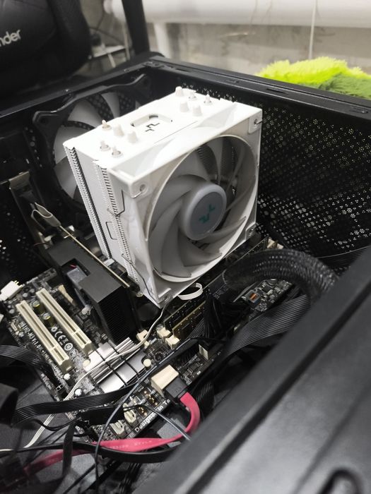 Продам кулер deepcool