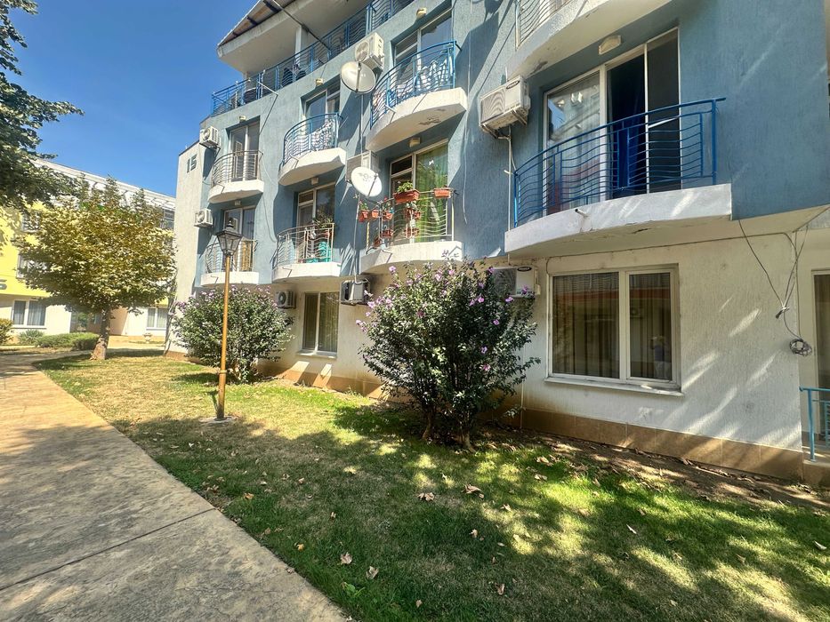 Продава се Двустаен апартамент в к.к. Слънчев бряг - 40 кв.м за 1213 €/кв.м - Снимка #9