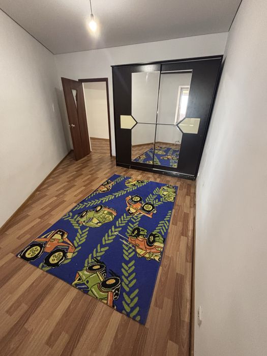 Продам Срочно 2 ком квартиру на Батыс-2