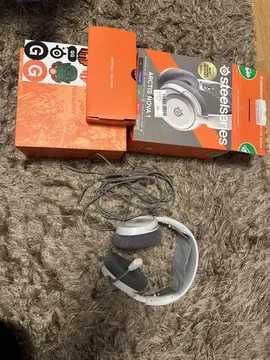 Casti gaming SteelSeries Arctis Nova 1 Alb (NOU!)