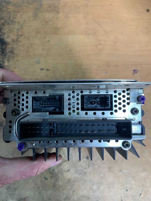 Усилвател BOSE за Audi А6 4F 2004 до 2007г седан 4F5035223C ном 201