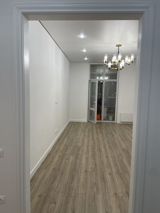 Установка двереи Коши