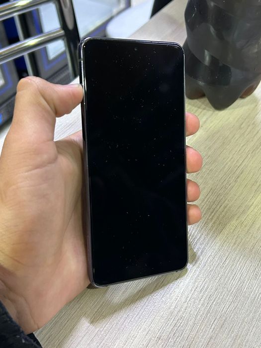 Срочно продам Самсунг s21 5g