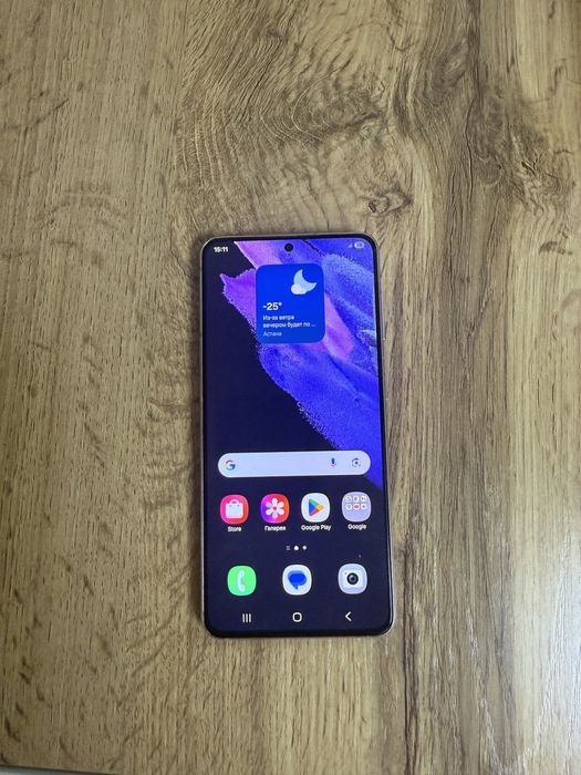 Продам идеал состояние Самсунг s21 5G