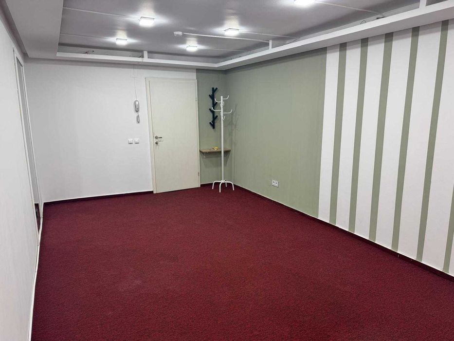 Inchiriez spatiu birou  300 Euro Mall Vitan - Dristor
