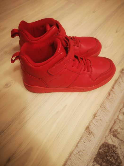 Ghete înalte copii gen Nike, Adidas, nr 38 impecabile!