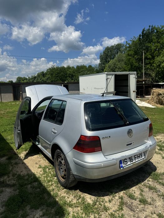 Golf 4 1.6 benzina